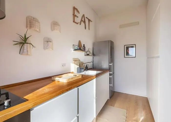 Fresh House Portaportese * Roma